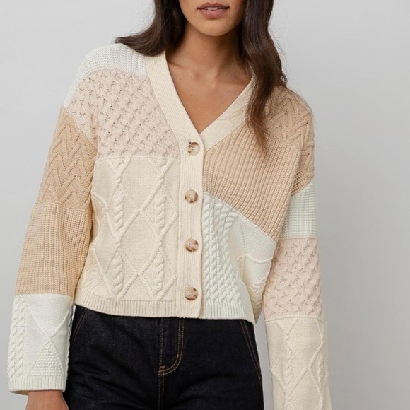 Rails Reese Cardigan in size medium. Beautiful detailed knit EUC. - Picture 5 of 8